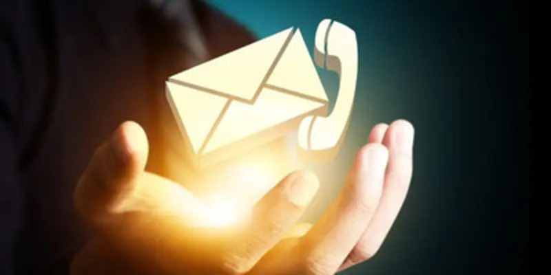 Liên hệ qua Email 